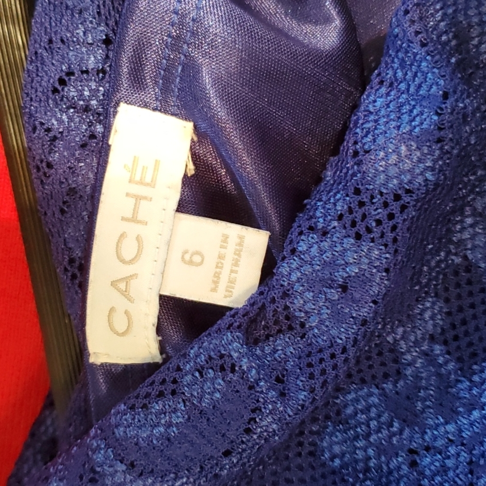 CACHE BLUE LACE DRESS - Picture 6 of 7